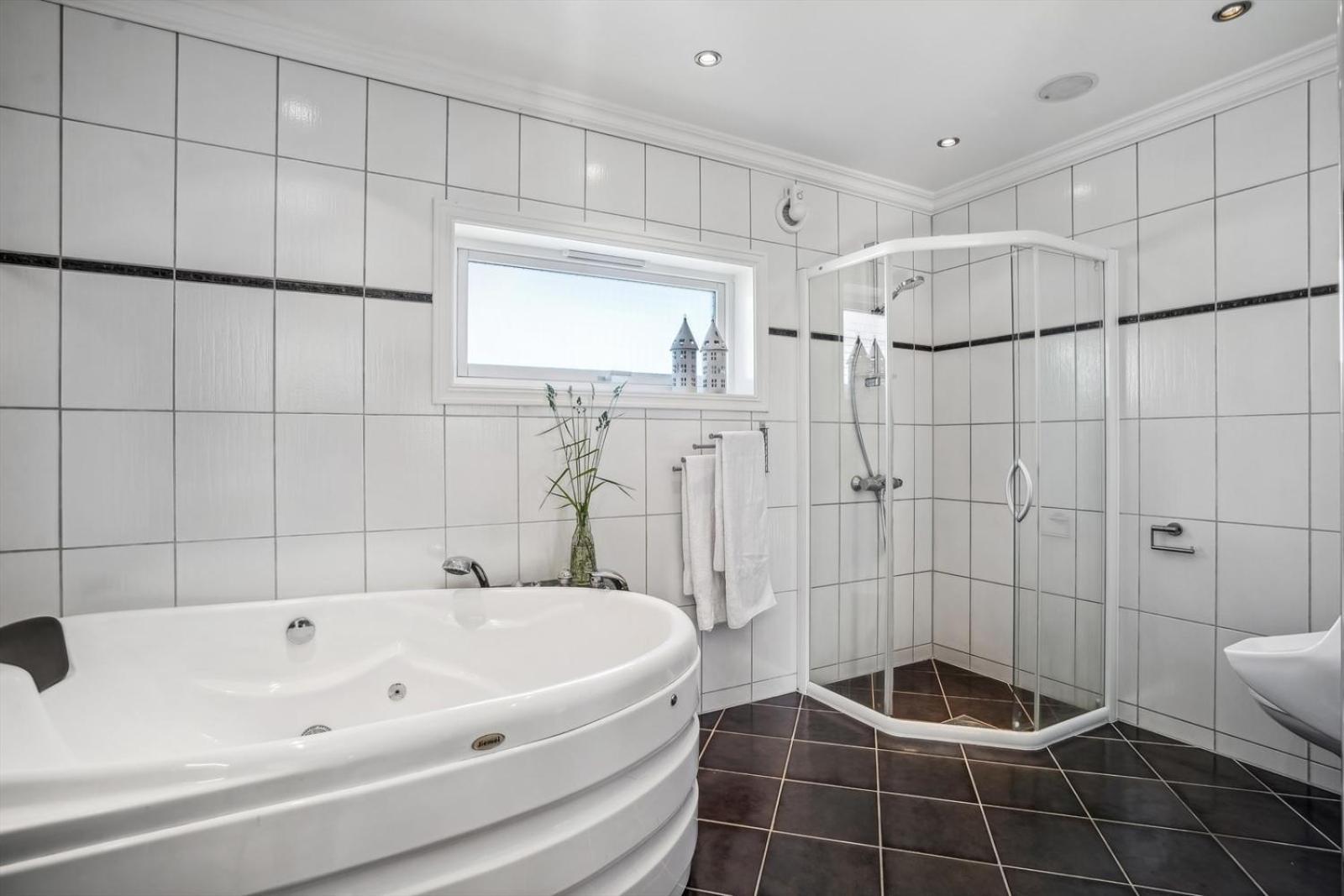 Arctic Homes - Borealis Villa *